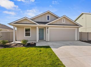8697 E Love Ct, Nampa, ID 83687