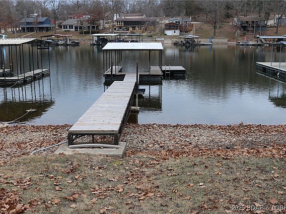 3rd image of 30293 Autumn Rd