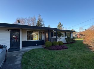 575 NE Harvest Dr, Oak Harbor, WA 98277