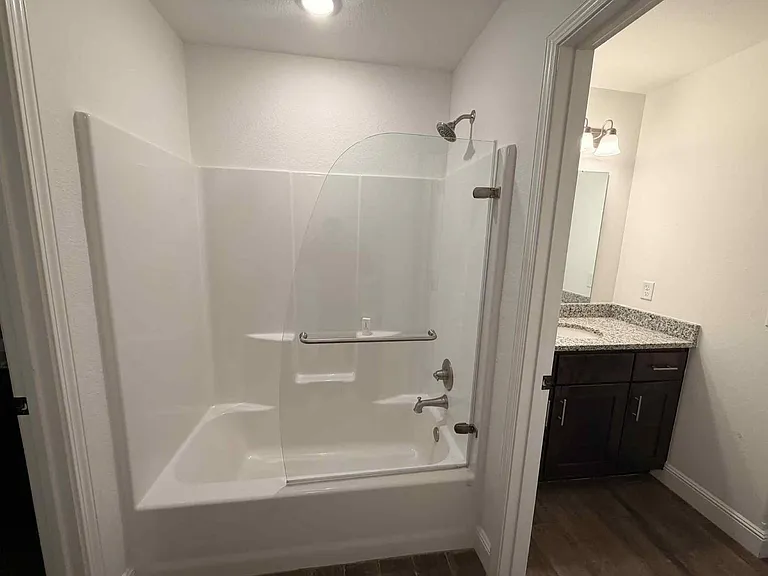 329 E Greystone Sq — Photo 12