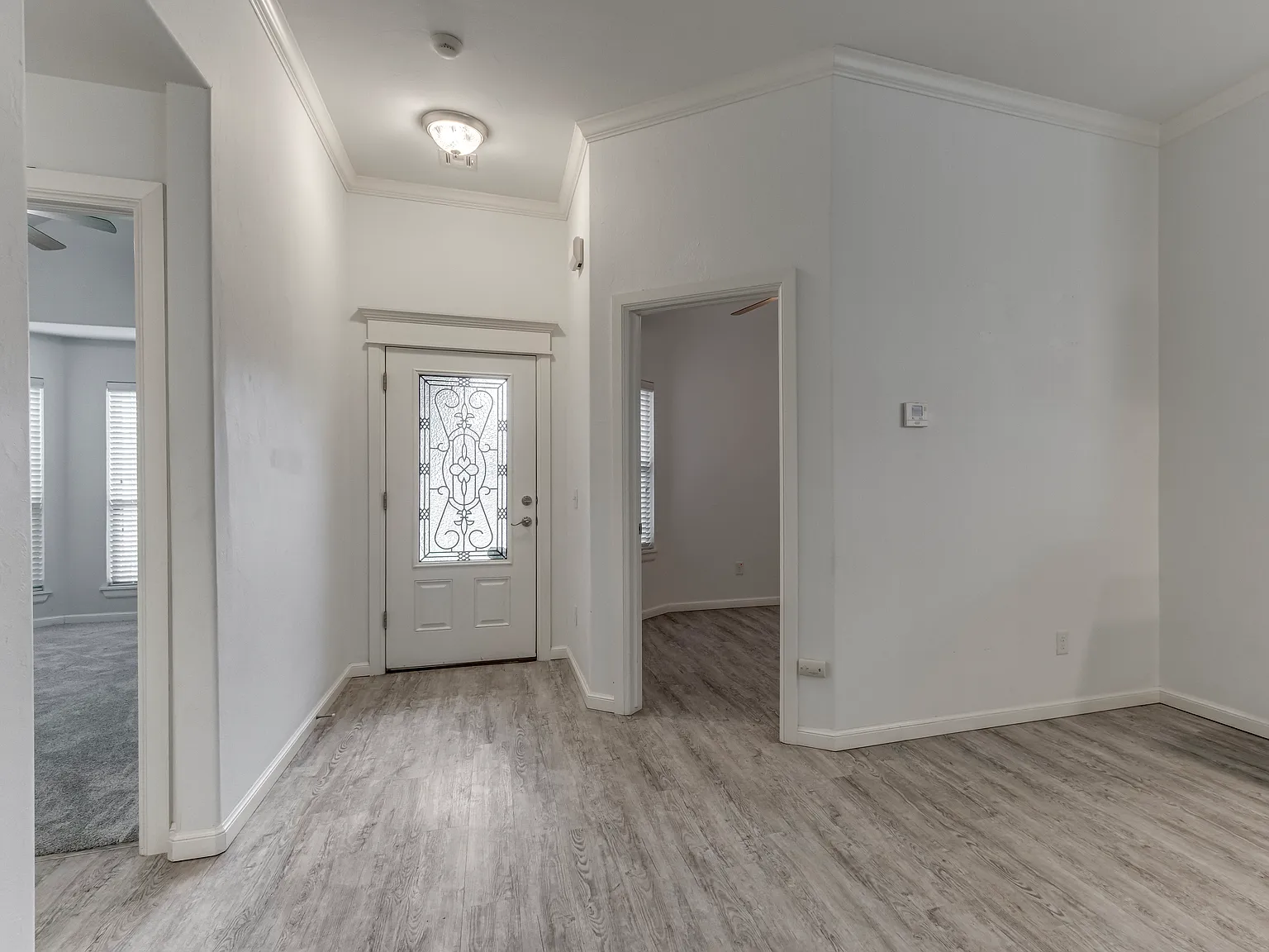 4 bed, 1873 sqft, $2,700 — Photo 4