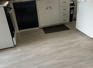 34 N Ridgeway Ave, Glenolden, PA 19036