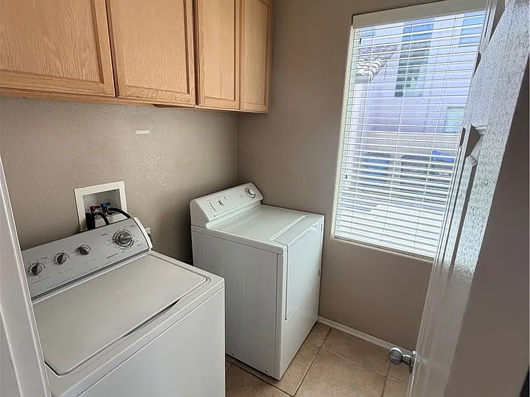 4320 Laguna Garden Ave — Photo 24
