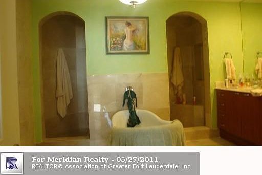5th image of 701 SE 21st Ave APT 309