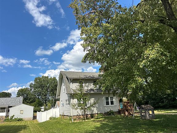 3rd image of 8283 Roush St NW