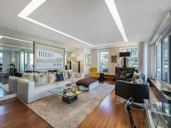 6 S Corinth St, Dallas, TX 75203