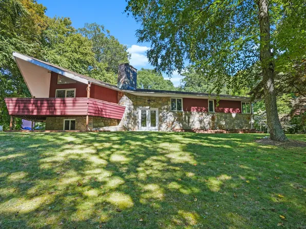 310 Everett Road, Easton, CT 06612