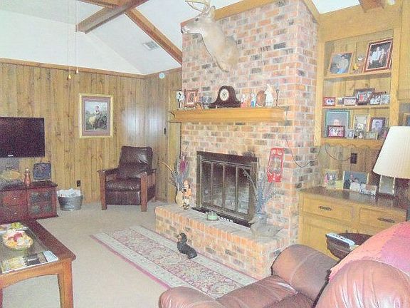 4th image of 119 Linda Dr
