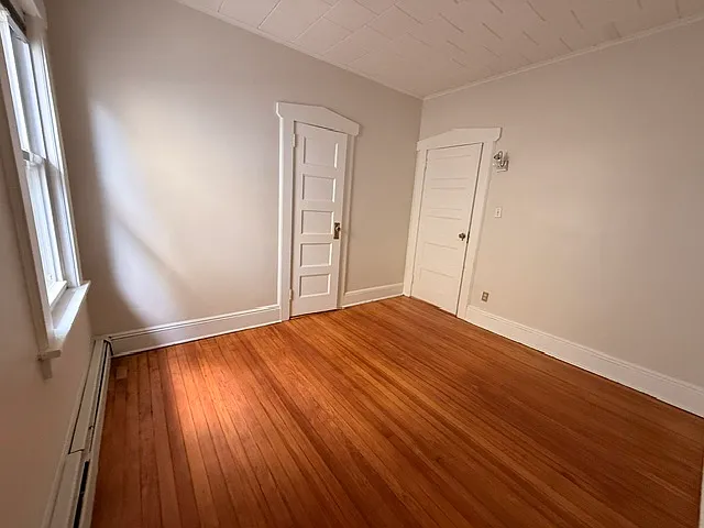 34 Demott Ave #2 — Photo 10