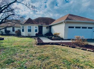 2819 Mint Rd, Maryville, TN 37803