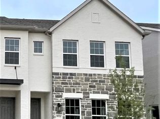 9930 Bates St, Irving, TX 75063