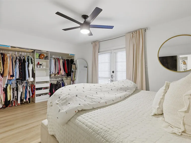 4040 San Felipe St #102 — Photo 14