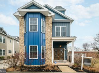 538 Leverington Ave #A, Philadelphia, PA 19128