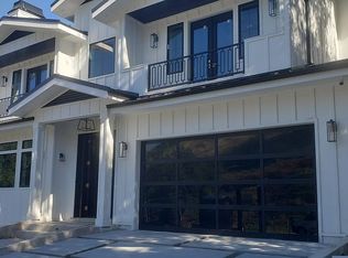 540 Thrift Rd, Malibu, CA 90265