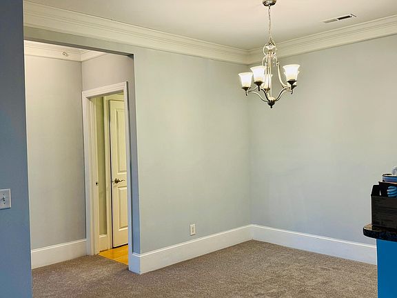 5th image of 201 Finsbury St APT 302