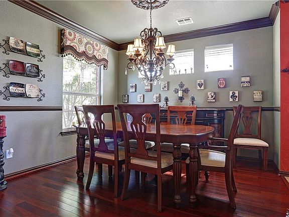 3rd image of 6509 Taprock Dr