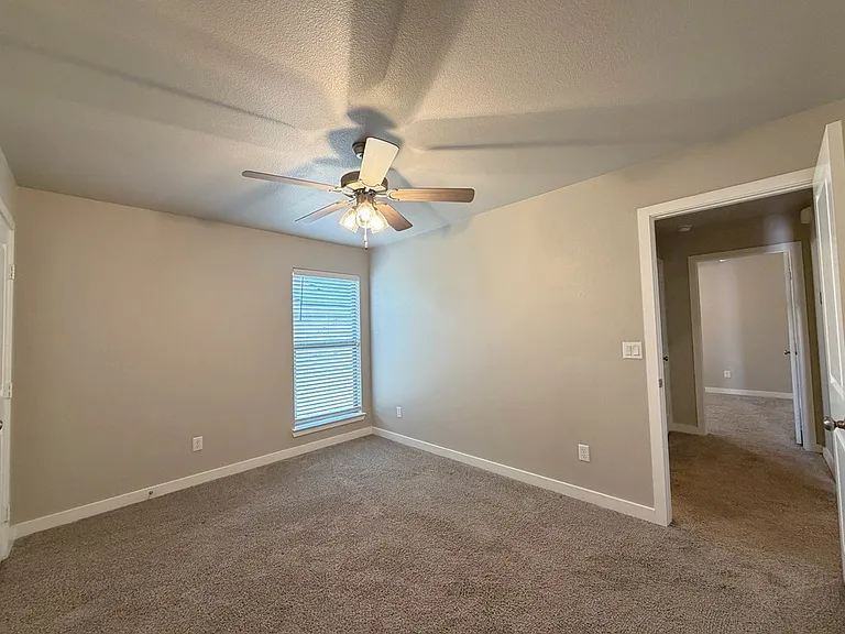 6906 Wagon Ct — Photo 14