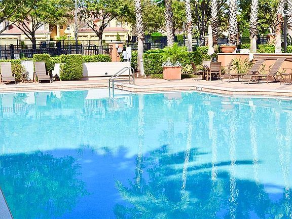 3rd image of 7580 Toscana Blvd APT 823