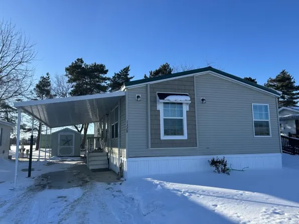 1329 Cambridge Ln, Caro, MI 48723