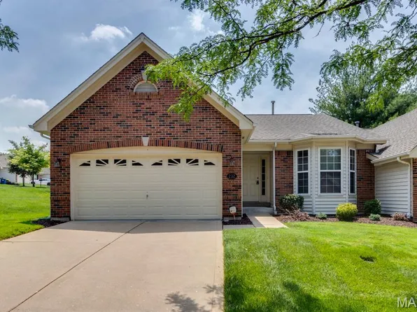 232 Cordovan Commons Pkwy, Chesterfield, MO 63017