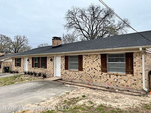 2nd image of 811 McClenny Dr #M03