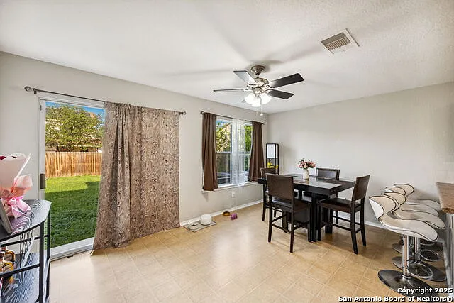 8810 Mesa Vis — Photo 10