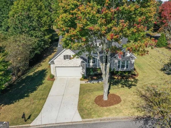 900 Ravenwood Way, Canton, GA 30115