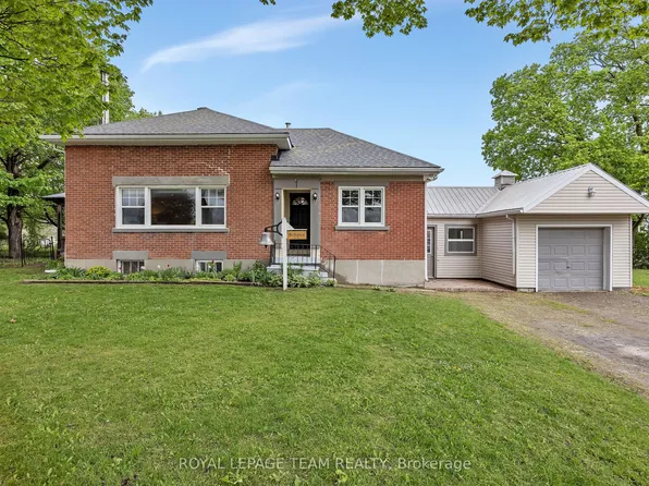 544 Old Coach Rd, Ottawa, ON K0A 1L0