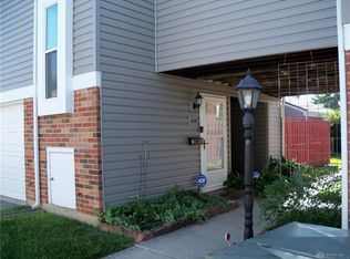 5570 Nantucket Rd, Dayton, OH 45426