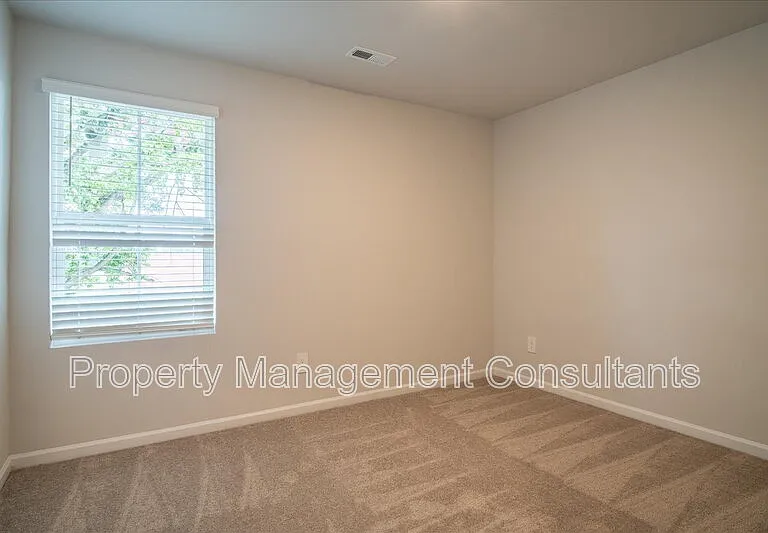 4151 Hudson Ct — Photo 20