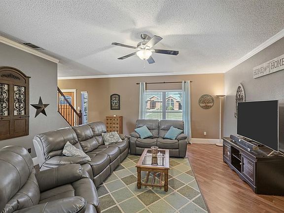 5th image of 2510 Chene Dr