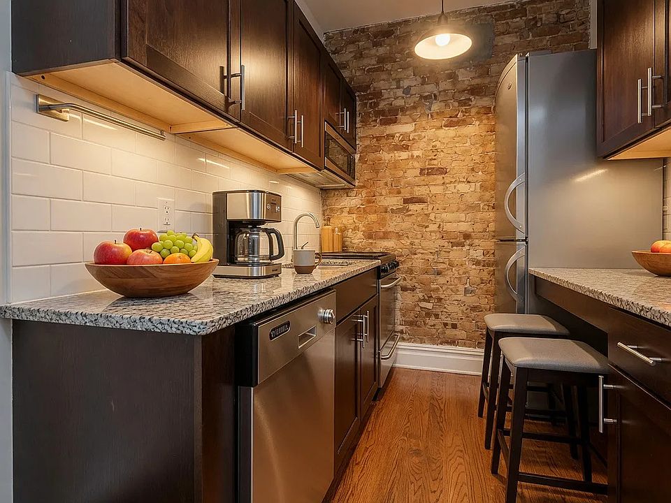 2nd image of 342 E 76th St APT 3C