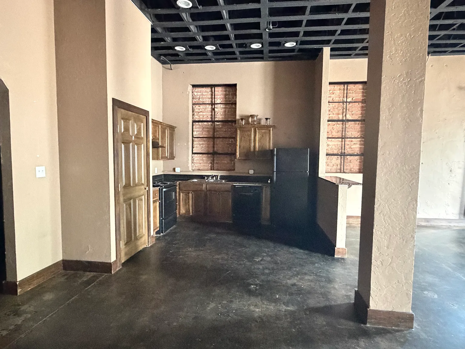 1 bed, 1275 sqft, $1,400 — Photo 4