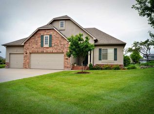 3155 N Lake Ridge Ct, Wichita, KS 67205