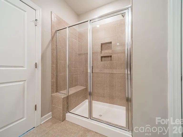 4124 Canopy Creek Dr — Photo 35