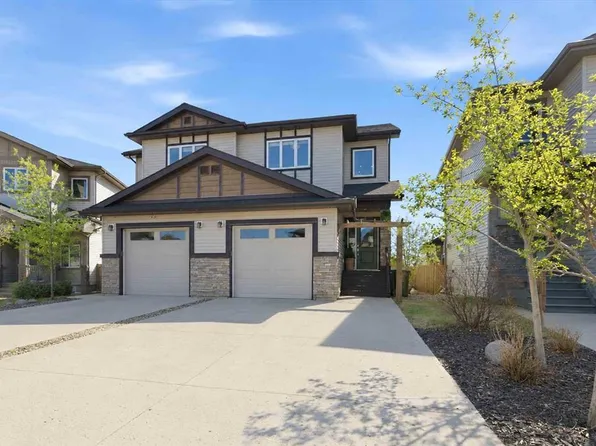 197 NW Collicott Dr, Wood Buffalo, AB T9K 2W9