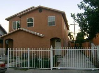 1214 E 66th St, Los Angeles, CA 90001