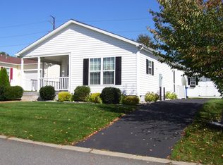 54 Fort Lee Dr, Manahawkin, NJ