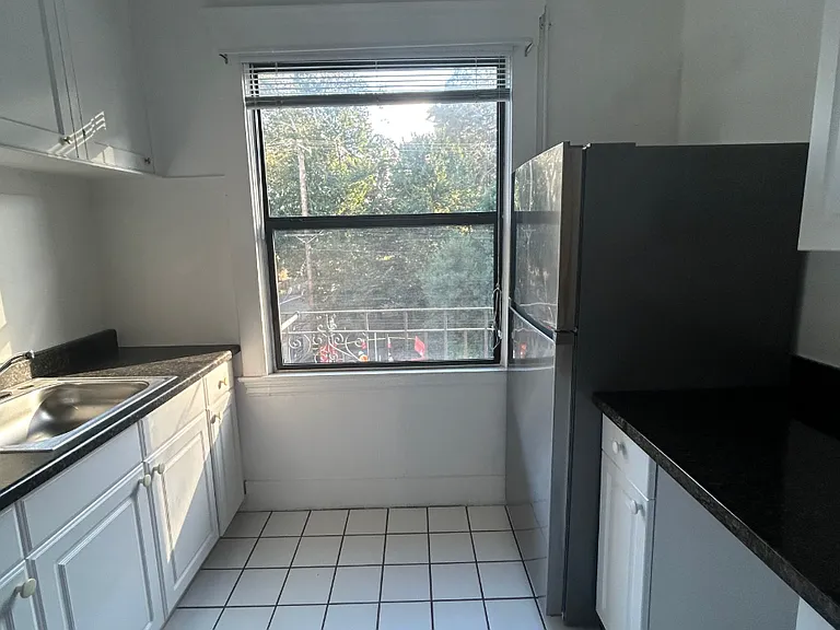 3400 Fulton St #4 — Photo 5