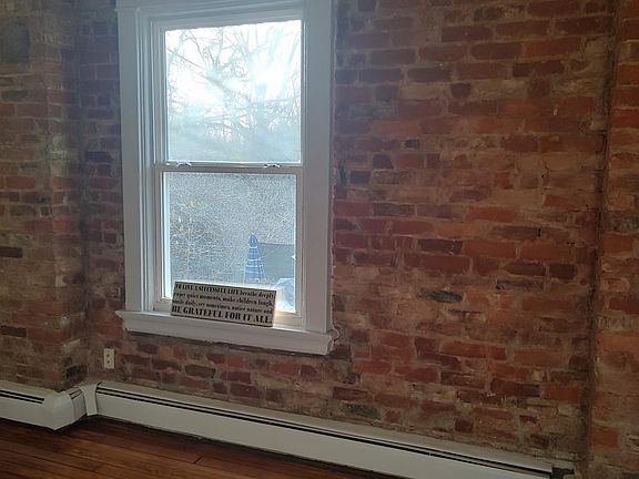 5th image of 1339 Lincoln Ave APT 2