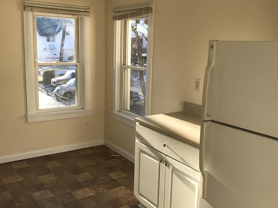 New Kitchen cabinets, tile, fixtures