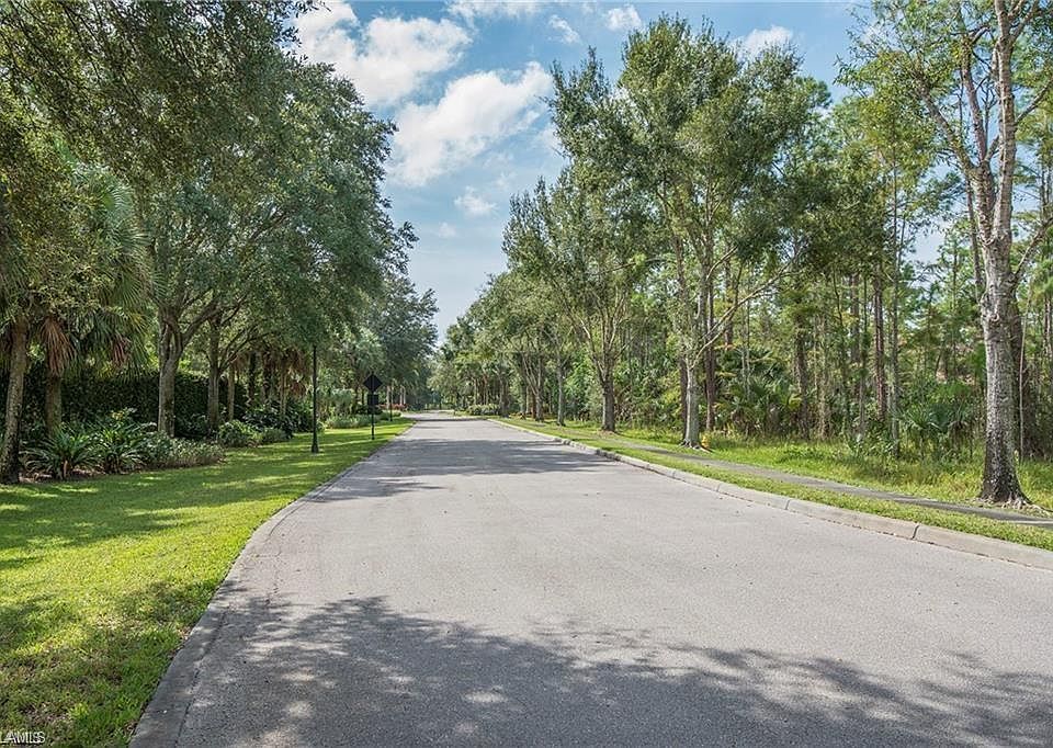 2nd image of 4425 Club Estates Dr #27