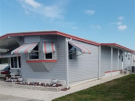 3rd image of 82159 D St Unit 159