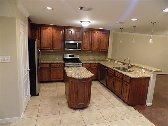 5th image of 18626 Prairie Larkspur Dr
