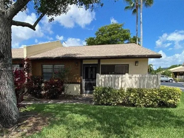 715 Banks Rd, Margate, FL 33063