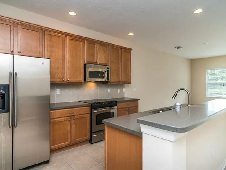9306 Stone River Pl — Photo 3