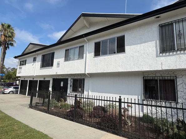 .H737, 737 W 5th St APT 12, Long Beach, CA 90802