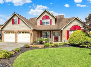 2607 Tennyson Ave, Sinking Spring, PA 19608