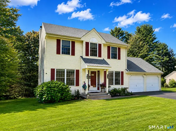 140 Tall Tree Lane, Torrington, CT 06790