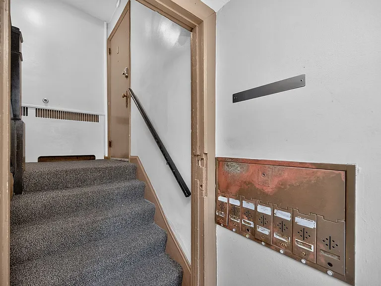 2361 Ravine St #5 — Photo 17